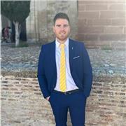 Persona trabajadora y con experiencia en la enseñanza